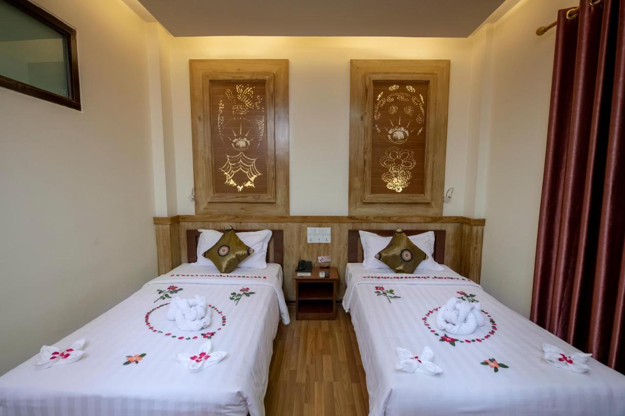 Uct Taunggyi Hotel Esterno foto