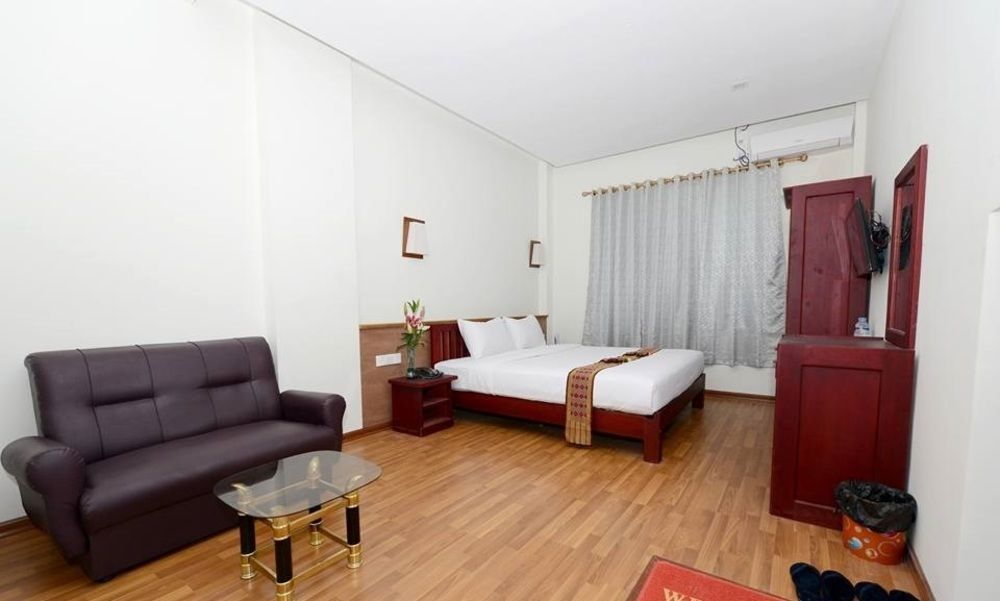 Uct Taunggyi Hotel Esterno foto