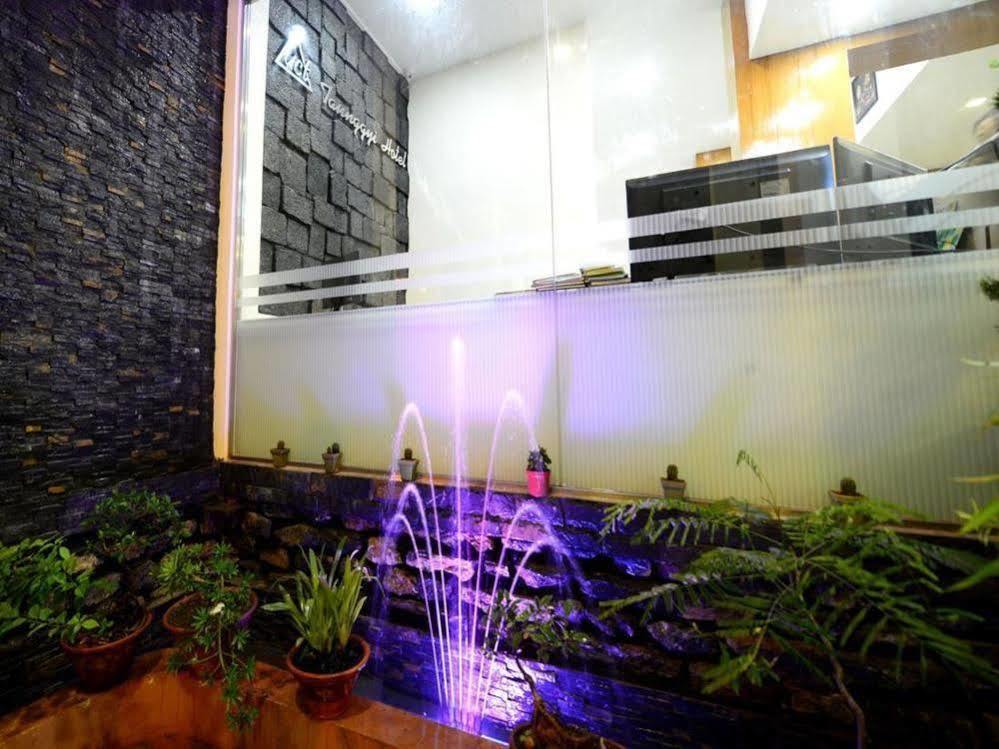 Uct Taunggyi Hotel Esterno foto
